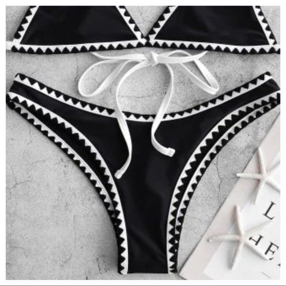 ZAFUL Black/White Bikini Bottom Sz US 4 - Picture 3 of 6